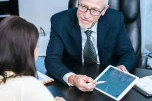Smart Strategies to Minimize Annuity Surrender Charges During Home Construction